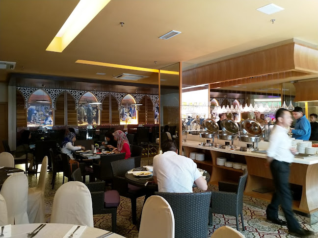 Souq Garden Restaurant - Gastronomi dan perhotelan
