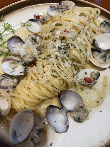 Comentarii opinii despre The Palm Cafe & Bistro