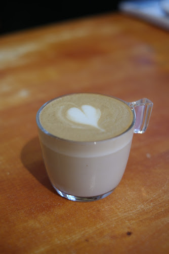 Opinii despre Mula Coffee Bar by KICKSTART în Alor Gajah - Gastronomi dan perhotelan