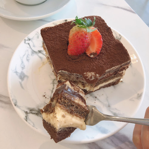 Comentarii opinii despre 10 Studio Cafe