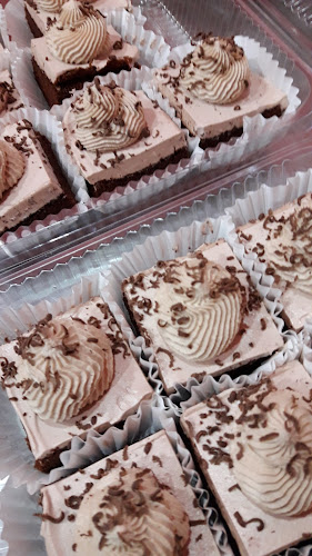 Merais Cake Delight & Bakery - Miri