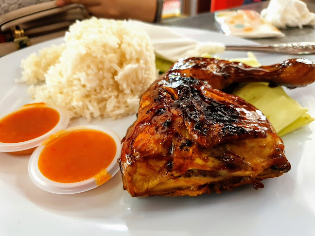 Pak Amit Cafe 3 - Gastronomi dan perhotelan