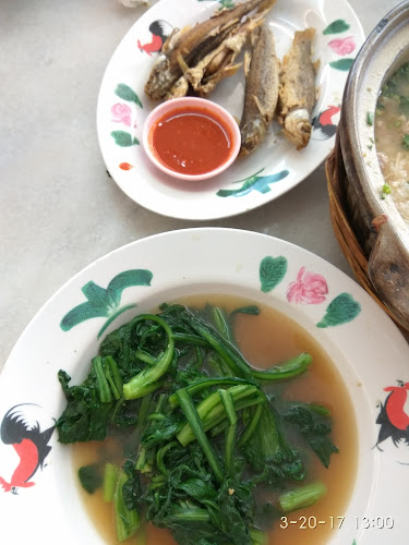 Opinii despre 老洲海鲜粥 în Johor Bahru - Gastronomi dan perhotelan