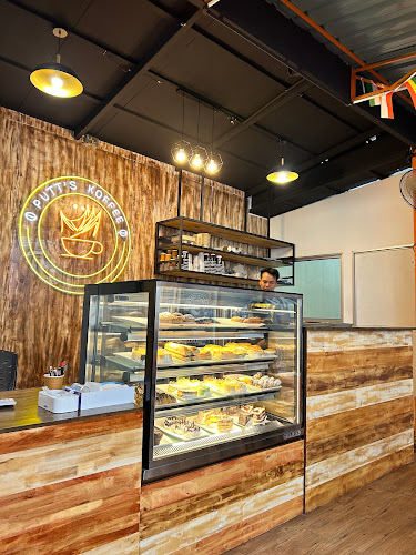 Comentarii opinii despre Putt's koffee