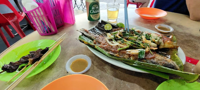 Opinii despre Lotus Coffee Shop în Kota Kinabalu - Gastronomi dan perhotelan