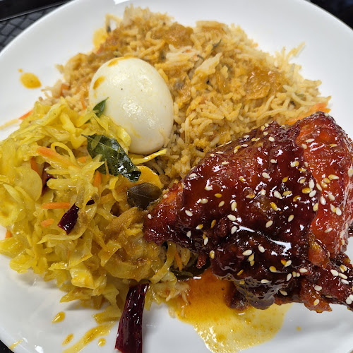 De Rayyan's Cafe - Gastronomi dan perhotelan