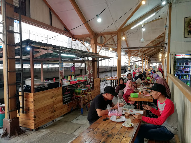 LA Burger Kukus Bakar - Taiping