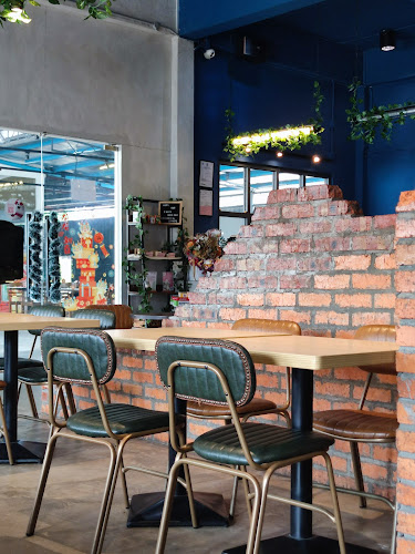 Opinii despre Cup&Mug Cafe în Kota Kinabalu - Gastronomi dan perhotelan