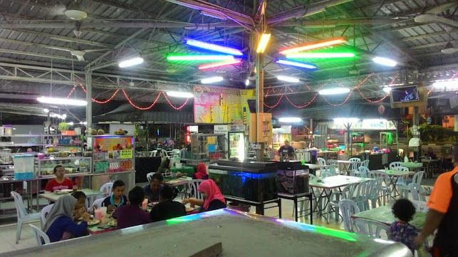 Comentarii opinii despre Medan Selera Protec Ampangan