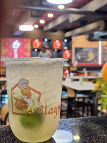 Comentarii opinii despre ClaypotHaus Tanjung Aru (Pantai Bistro)