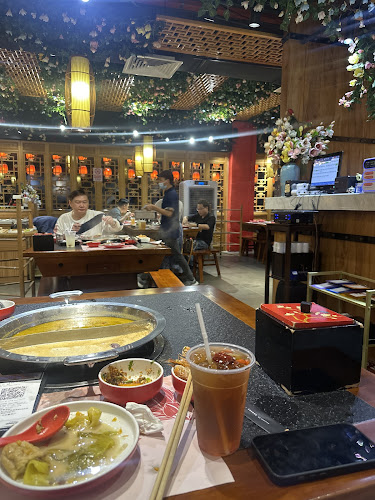 lot f113&114,first floor centre point no:3, Lebuh Bandar Utama, Bandar Utama, 47800 Petaling Jaya, Selangor