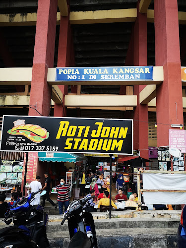 Char Kuey Teow Stadium Paroi (Bongish)