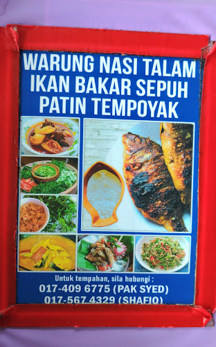 Opinii despre Warung Nasi Talam Ikan Bakar Sepuh în Lenggong - Gastronomi dan perhotelan