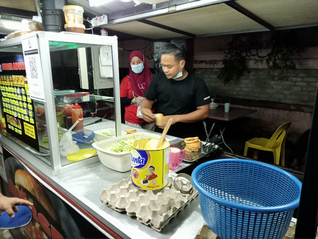 Burger Angah - Gastronomi dan perhotelan