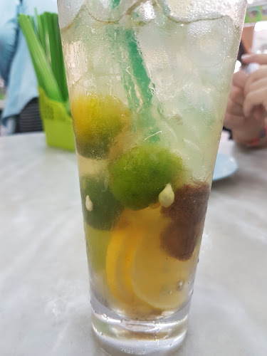 Yee Fung Laksa - Gastronomi dan perhotelan