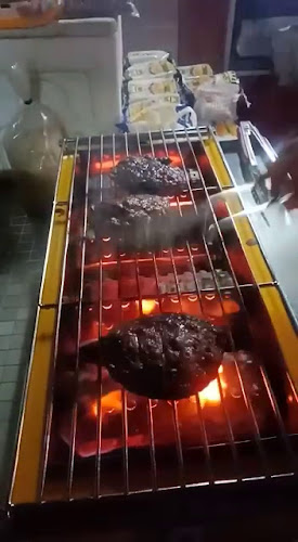 Burger Angah - Gastronomi dan perhotelan