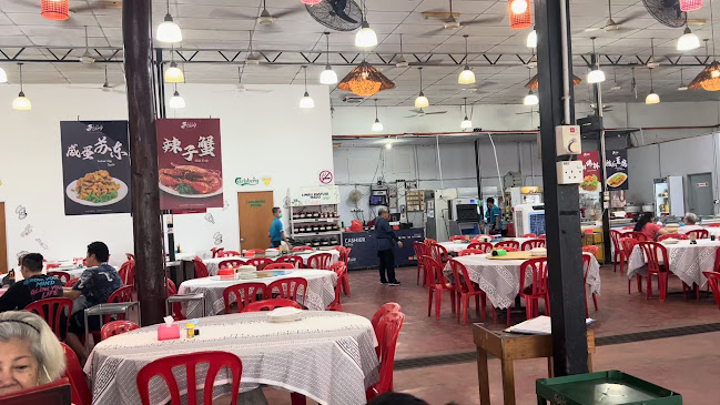 Lala Chong Kayu Ara Seafood Restaurant