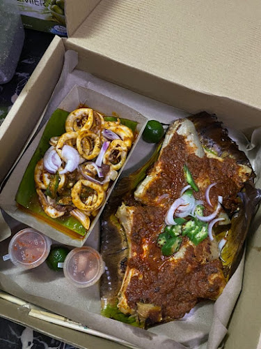 Lao Ma Zi Ikan Bakar 老妈子烧鱼 - Johor Bahru