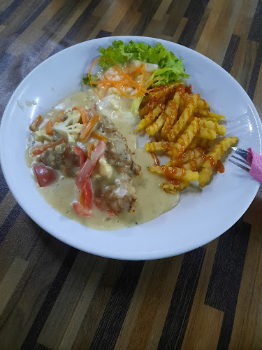 Opinii despre Happy Owl Cafe în Ipoh - Gastronomi dan perhotelan