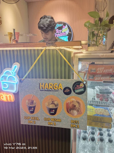 Opinii despre Aiskrim pulut kampung baru în Kuala Lumpur - Gastronomi dan perhotelan