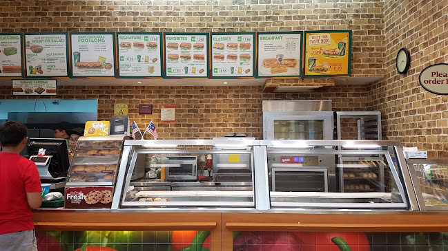 Comentarii opinii despre Subway Dataran Pahlawan Melaka Megamall