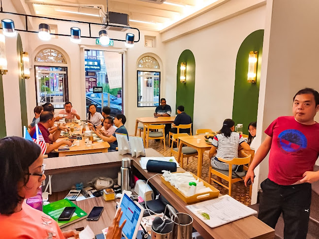 Comentarii opinii despre Rempah Ratus - Banana Leaf Cafe with South Indian Cuisine (Indian Restaurant, Banana Leaf Rice, Briyani, Claypot and Curry)