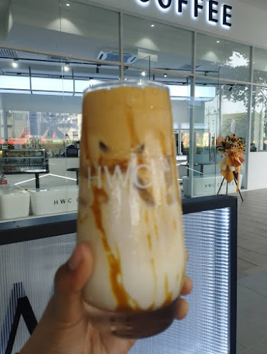 HWC Coffee - Aman Central - Gastronomi dan perhotelan