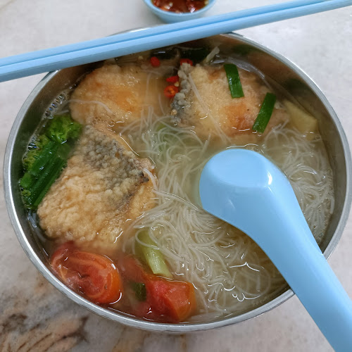 新乐香茶餐室Xin Le Xiang Seafood Noodle