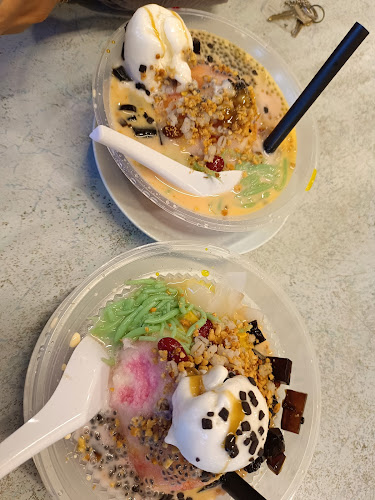 Opinii despre Pantai Kelulut, Marang în Marang - Gastronomi dan perhotelan