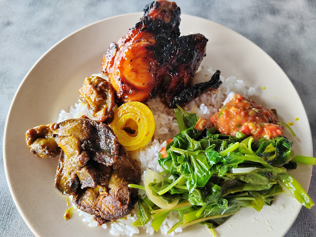 Opinii despre Restoran Gulai Semilang în Taiping - Gastronomi dan perhotelan