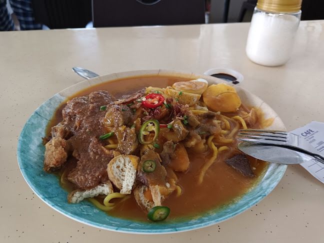 Damit Cafe - Gastronomi dan perhotelan