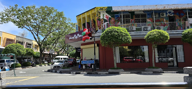 Opinii despre Kedai Kopi New Wah Hong Restaurant în Labuan - Gastronomi dan perhotelan