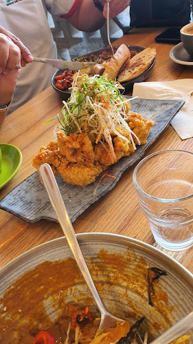 The Moment Cafe 瞬 · 咖啡館 - Gastronomi dan perhotelan