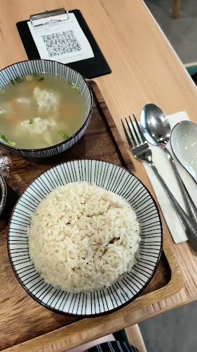 Opinii despre Beacon's Chicken Delights @ Plaza33, Petaling Jaya în Petaling Jaya - Gastronomi dan perhotelan