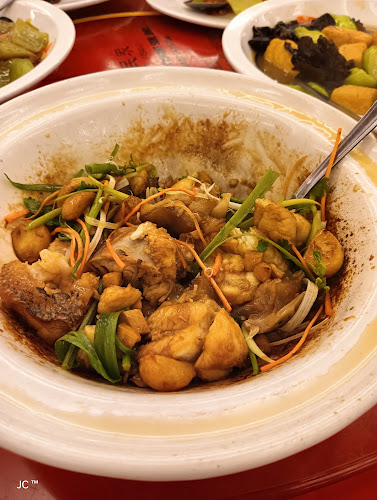 Rainbow Seafood Restaurant - Menglembu