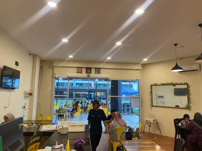 Comentarii opinii despre Pot Bonda Mak Ajie