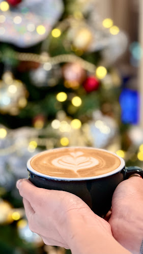 Opinii despre The Rabbit Hole în Kuala Lumpur - Gastronomi dan perhotelan