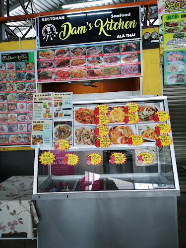D'Riverside foodcourt, Dam's Kitchen D'RIVERSIDE FOODCOUR jalan ikan juara 1, karamunsing, Sadong Jaya, 88100 Kota Kinabalu, Sabah
