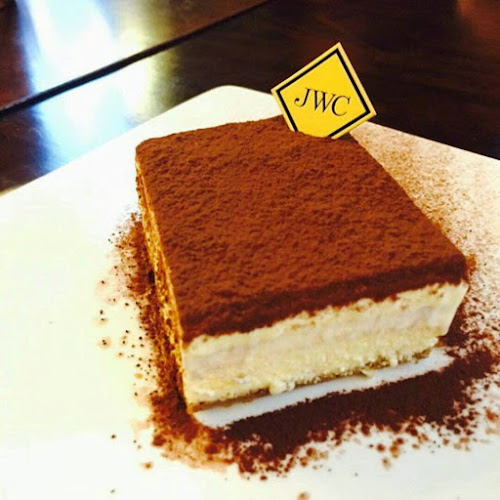 JWC, The Factory 30 - Gastronomi dan perhotelan