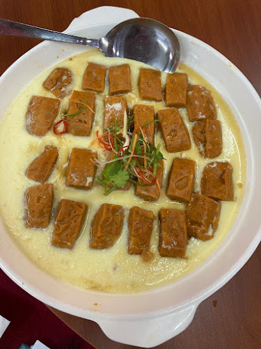 Comentarii opinii despre 東昇園海鮮家 Restoran Tong Sheng