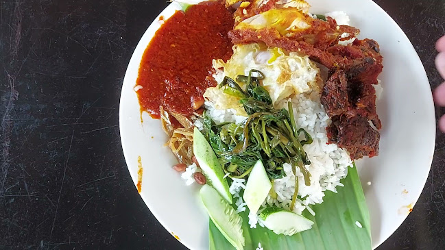 Opinii despre Nasi Lemak Ujong Pasir 2 în Melaka - Gastronomi dan perhotelan