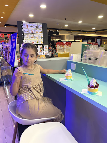 Opinii despre Yolé Gurney Plaza în George Town - Gastronomi dan perhotelan