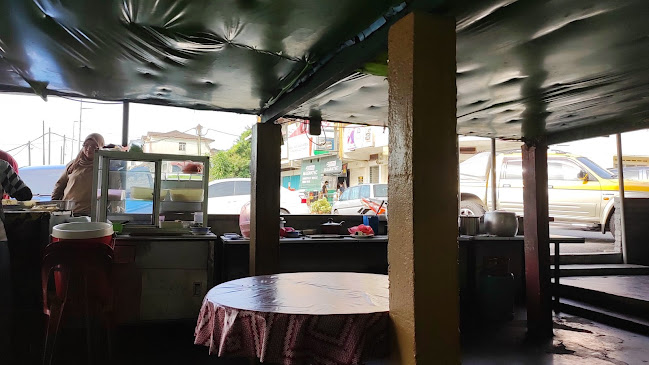 Kedai Makan Kak Long