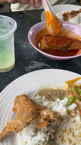 D'SAF Patin Tempoyak Ori Sg Pahang Di Melaka - Gastronomi dan perhotelan
