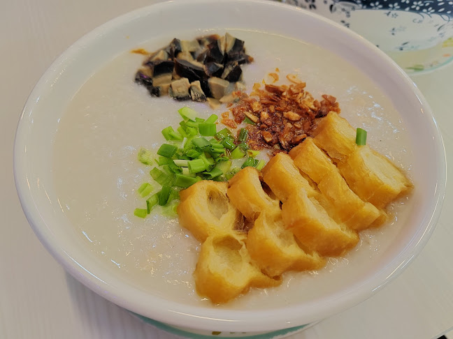 Opinii despre Inanam Cakoi（下南南油炸鬼） în Kota Kinabalu - Gastronomi dan perhotelan