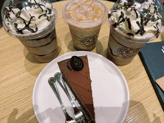 Comentarii opinii despre The Coffee Bean & Tea Leaf