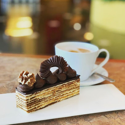 Opinii despre Cake Connection de Northam în George Town - Gastronomi dan perhotelan