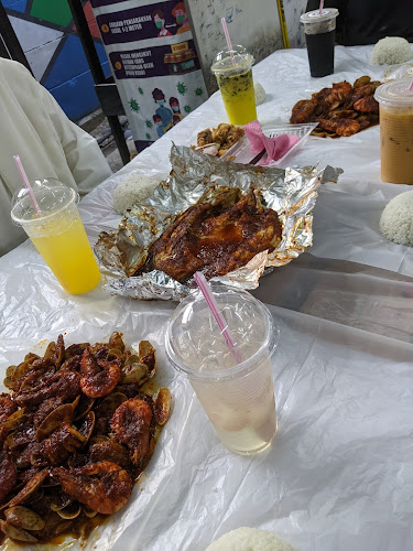 The Street Port Cafe - Gastronomi dan perhotelan