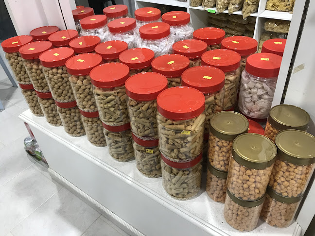 Kedai kerepek dungun - Gastronomi dan perhotelan