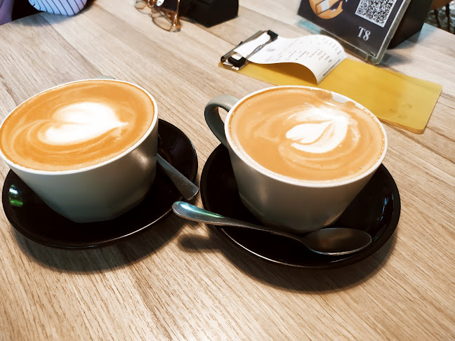 DoubleDough - Gastronomi dan perhotelan